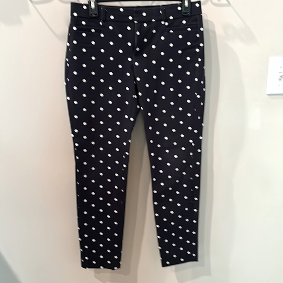 Banana Republic Pants - New Banana Republic size 2 Sloan polka dot pants